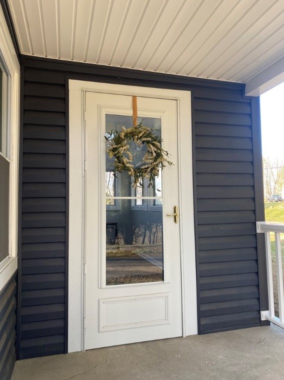 1298 Cascade Rd, Monaca PA  15061-1026 exterior