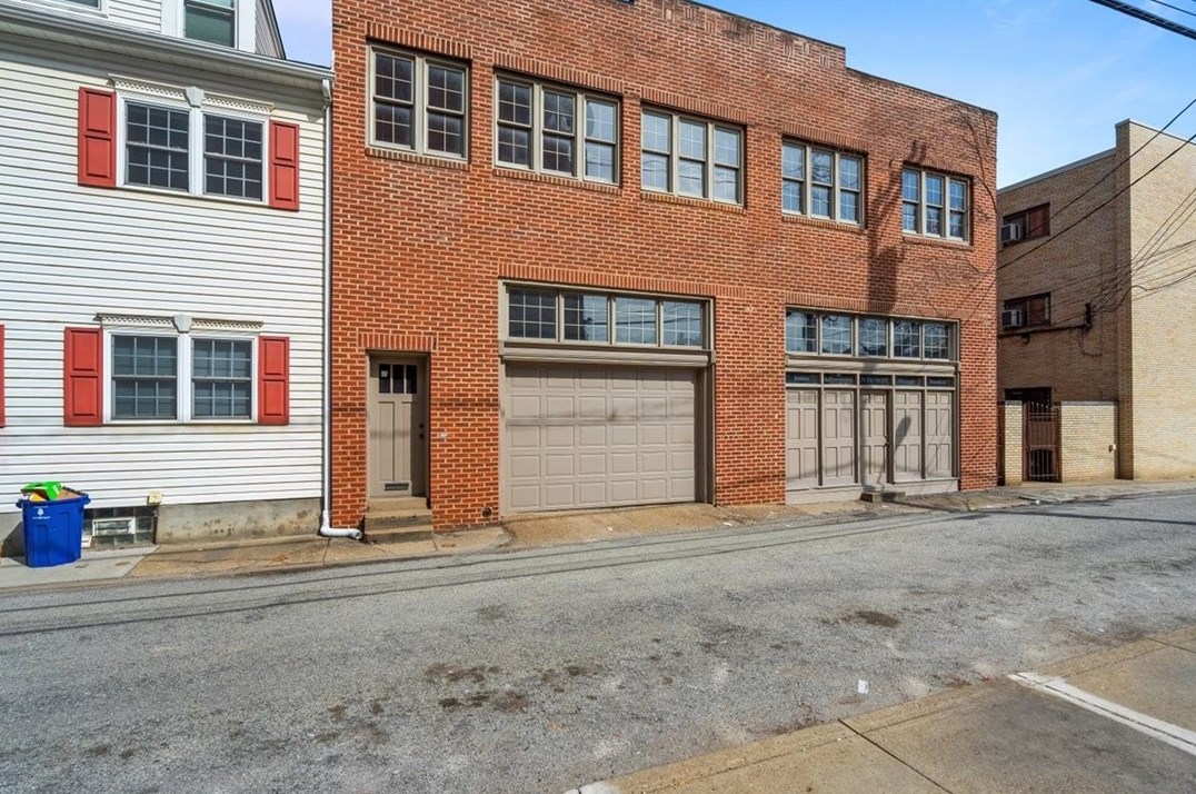 2131 Wrights Way, Pittsburgh, PA 15203-0019