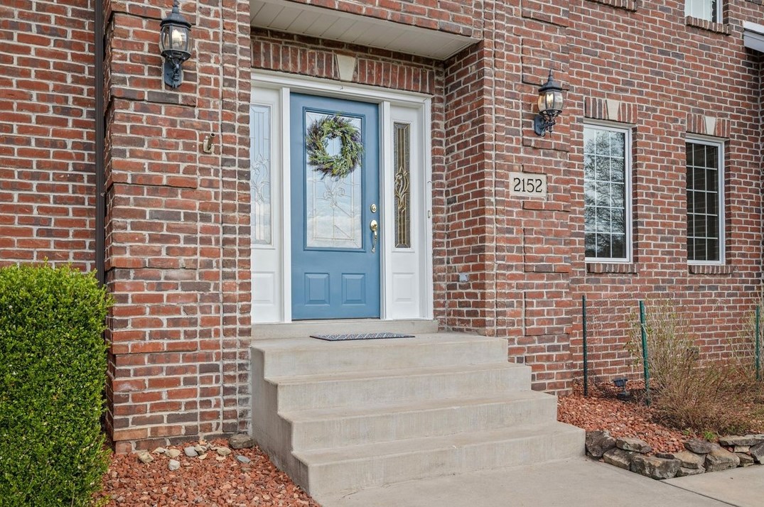 2152 Greenville Cir, North Huntingdon, PA 15642