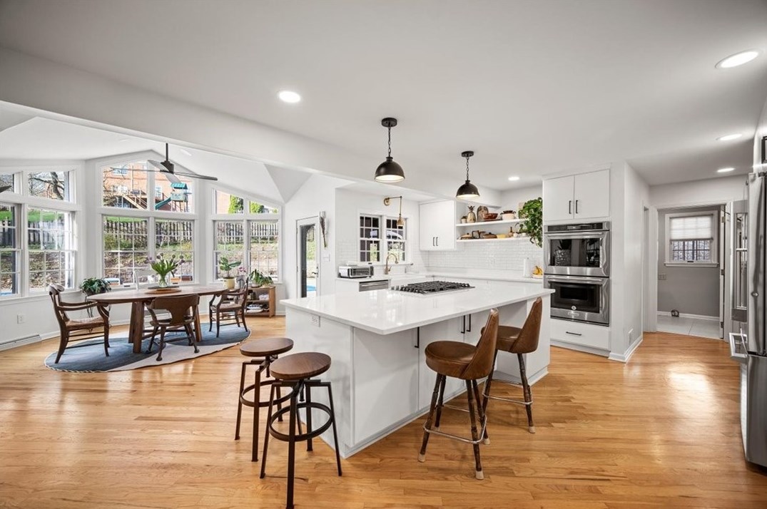 135 Devonwood Dr, Pittsburgh PA  15241-2255 exterior