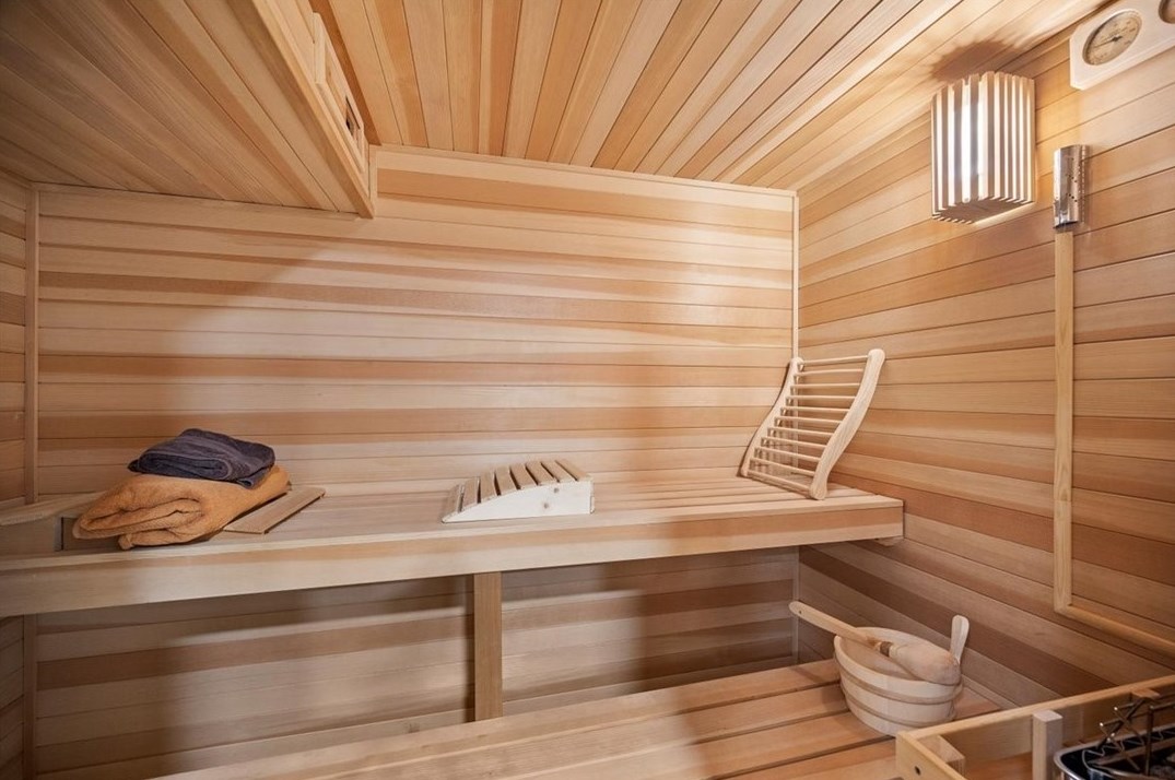 135 Devonwood Dr, Pittsburgh PA  15241-2255 exterior