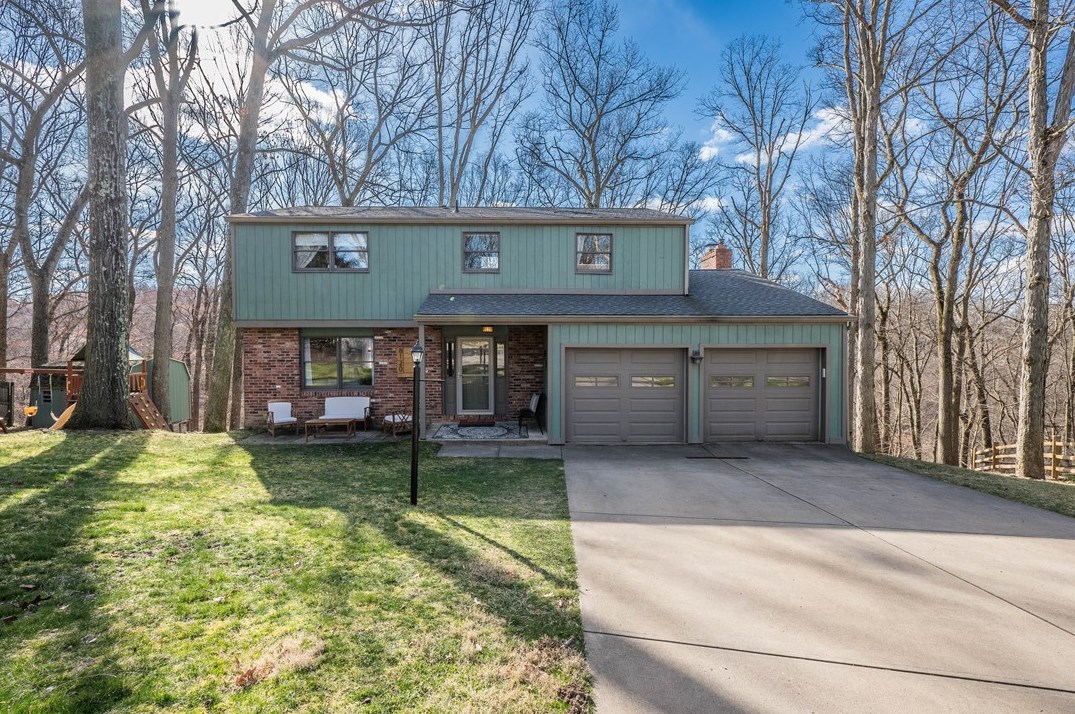 8120 Roosevelt Blvd, Pittsburgh, PA 15237-4442