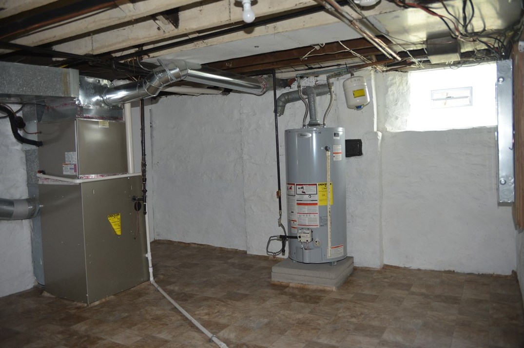 44 Vilsack St, Pittsburgh PA 15223-1733 exterior