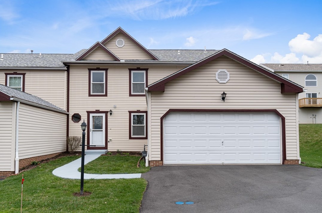 2032 Arbor Ridge Ct, Cheswick, PA 15024