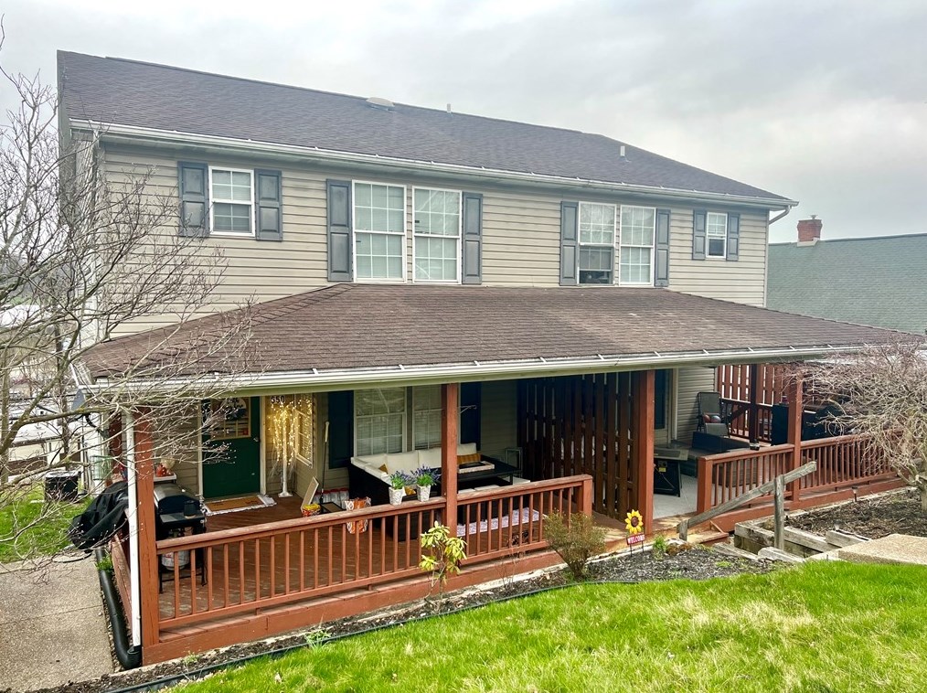 652 Henderson Ave, Washington, PA 15301-1904