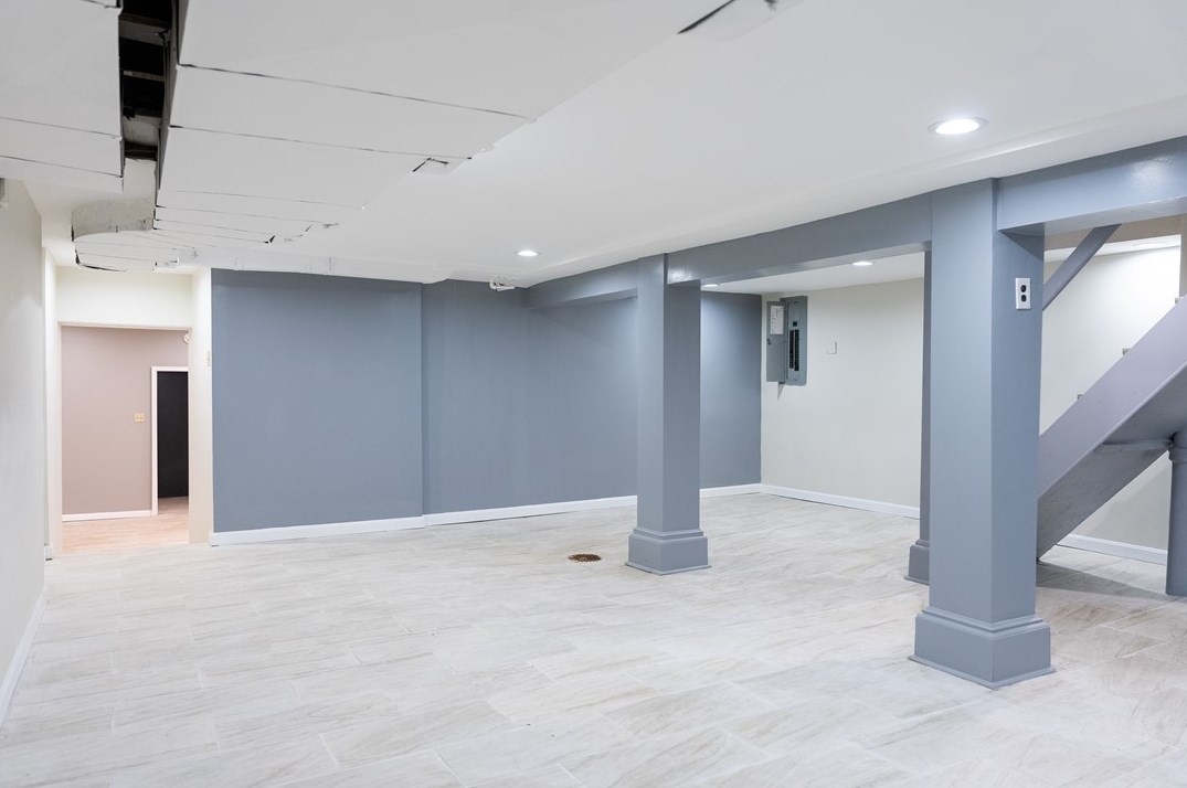 607 California Ave, Pittsburgh PA 15212-1860 exterior