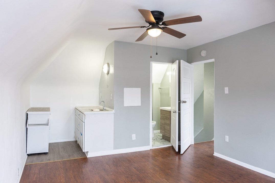 607 California Ave, Pittsburgh PA 15212-1860 exterior