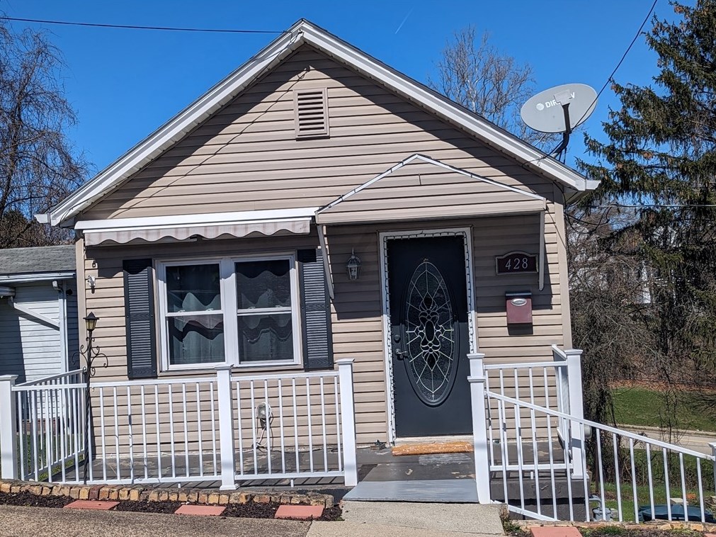 428 Kenneth St, Donora, PA 15033