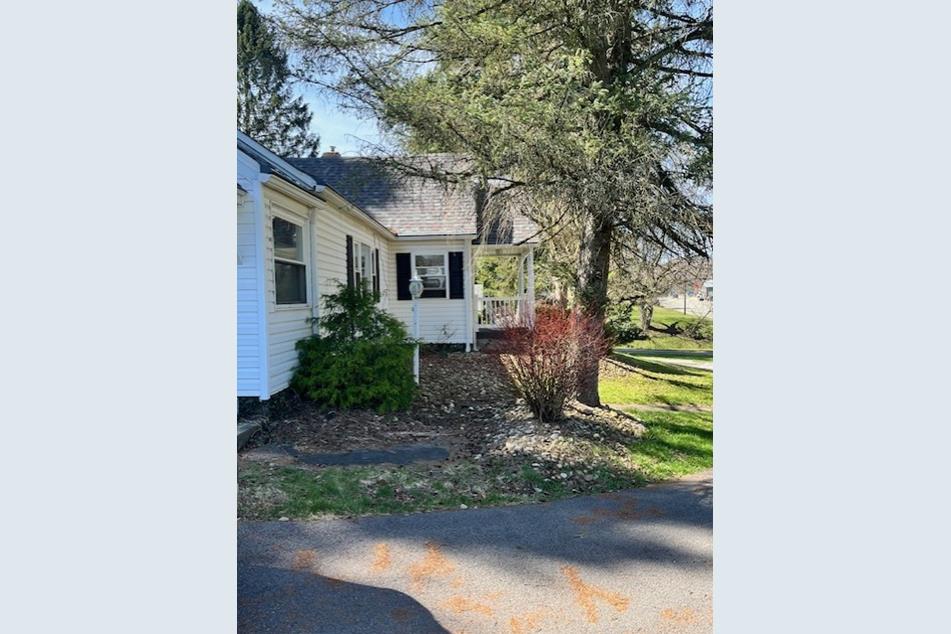 1400 Chicora Rd, Donegal Township, PA 16025 MLS 1646344 Coldwell Banker
