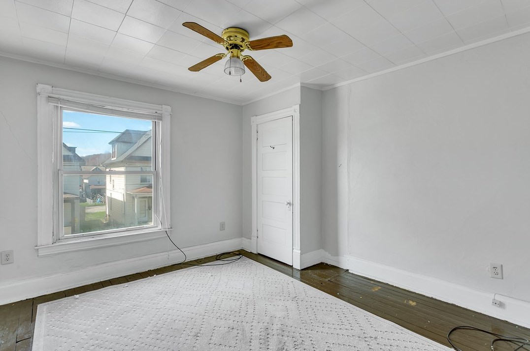 317 Chestnut St, Butler PA  16001-5313 exterior