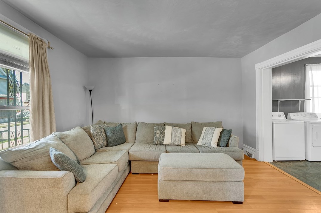 317 Chestnut St, Butler PA  16001-5313 exterior