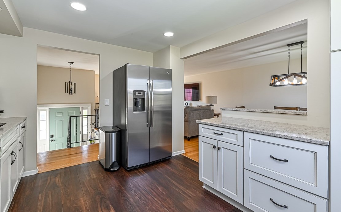 229 Rosebriar Dr, Glenshaw PA  15116-1333 exterior
