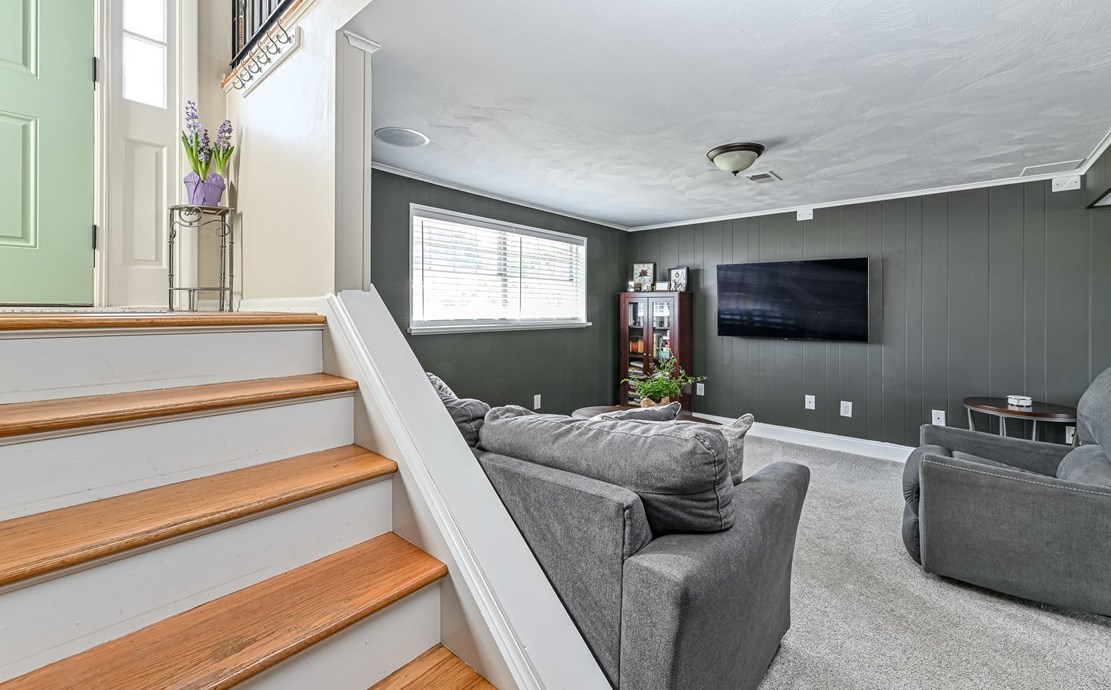 229 Rosebriar Dr, Glenshaw PA  15116-1333 exterior
