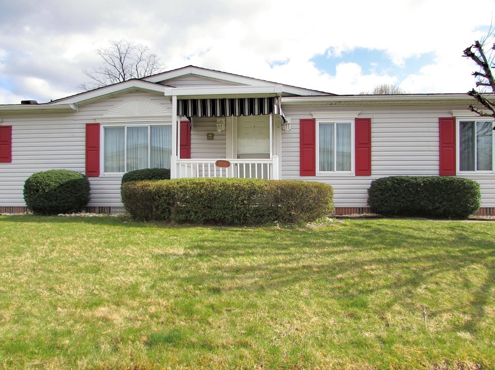 39380 Montour Ct, Pittsburgh, PA 15239-2378