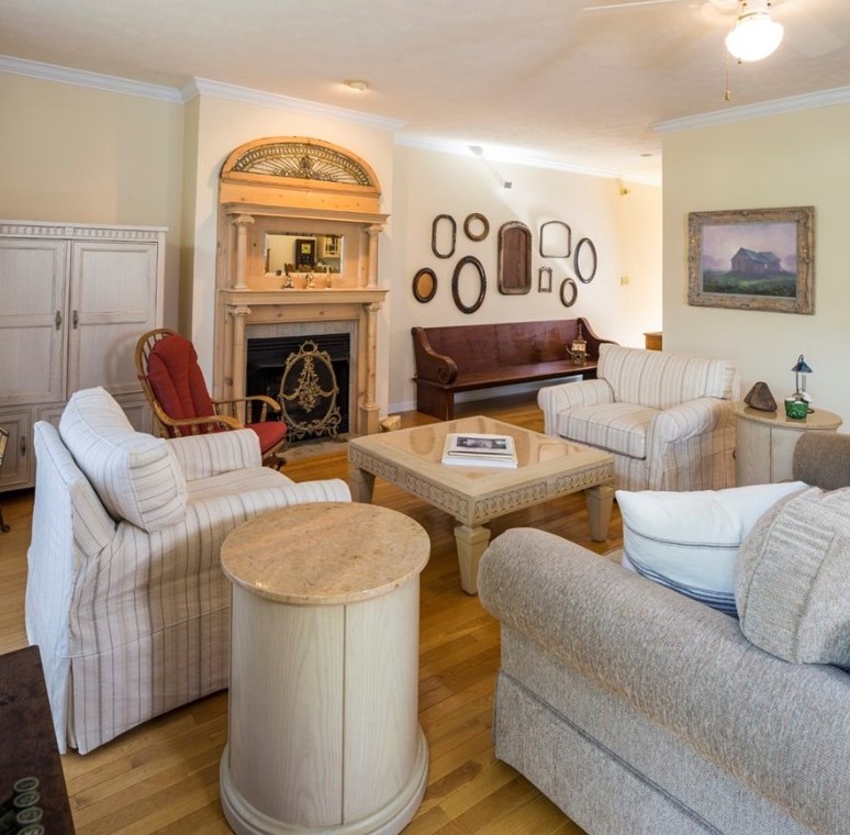 54 Waterfront, Pittsburgh, PA 15222
