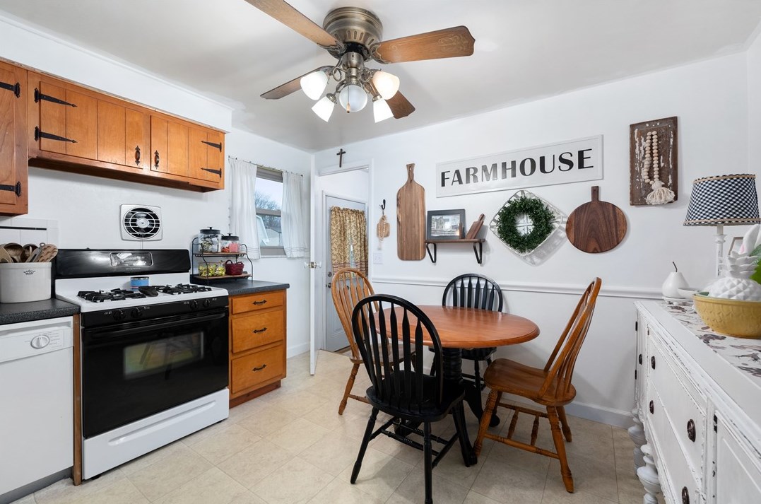 117 Layton Dr, Butler, PA 16001