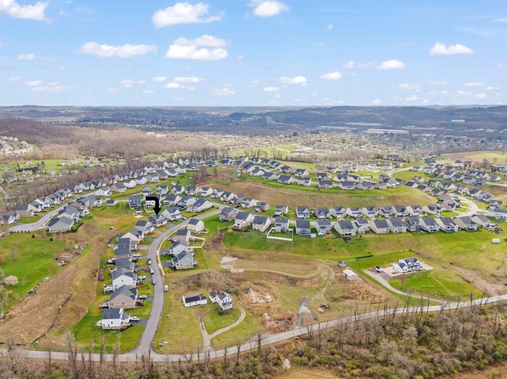 604 Manor Dr, Washington PA  15301-2967 exterior