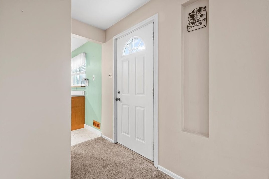 1837 Hughes St, Bridgeville, PA 15017