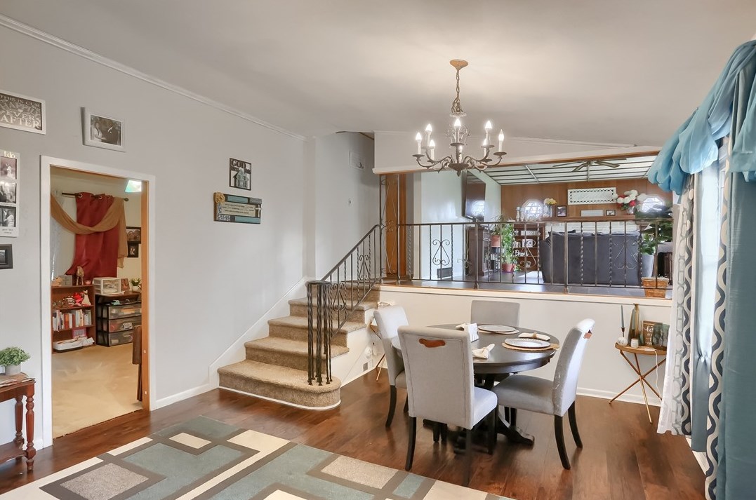 3031 Wallace Dr, New Castle, PA 16105