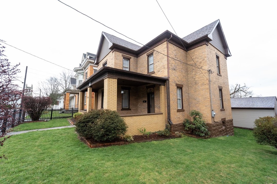 504 S Pittsburgh St, South Connellsville, PA 15425