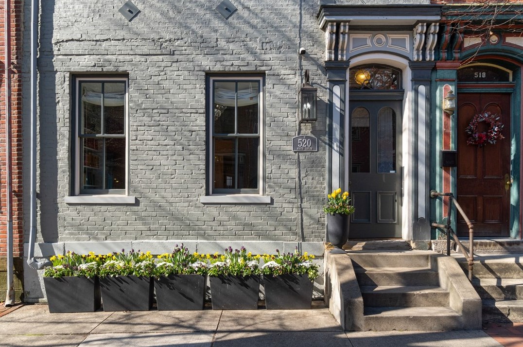 520 Taylor Ave, Pittsburgh, PA 15202-2438