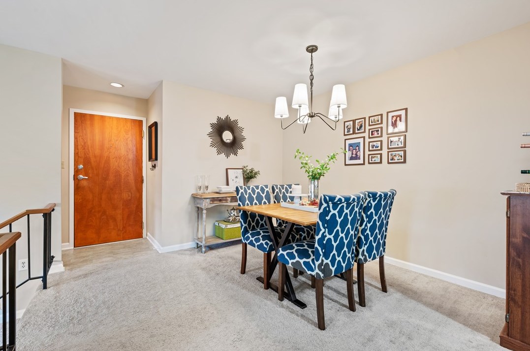 1605 Kenzie Dr, Pittsburgh, PA 15205