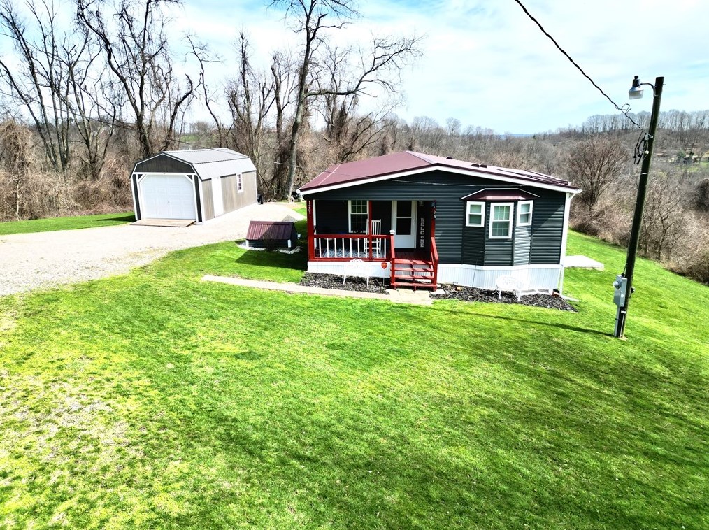1205 Lagonda Rd, Washington, PA 15301