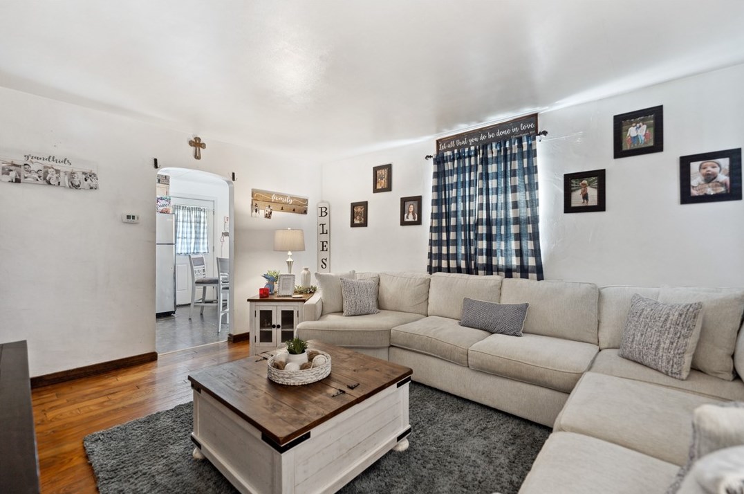 309 Owens Ave, Mckeesport PA  15133-2435 exterior