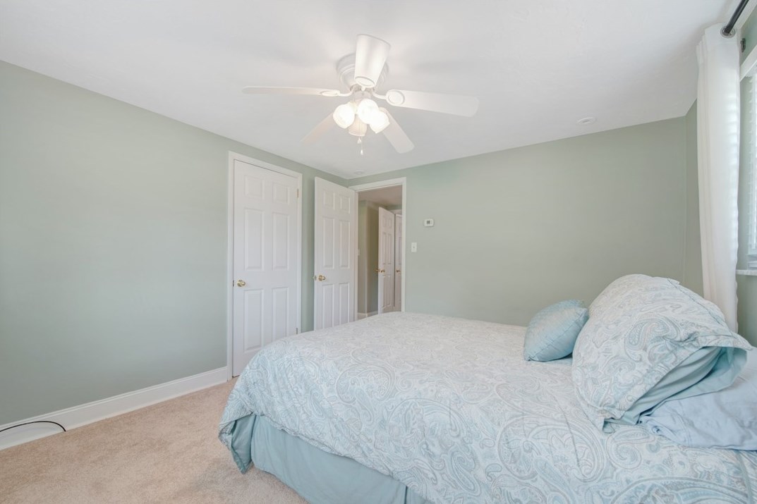 120 Blue Jay Dr, Canonsburg PA  15317-2342 exterior