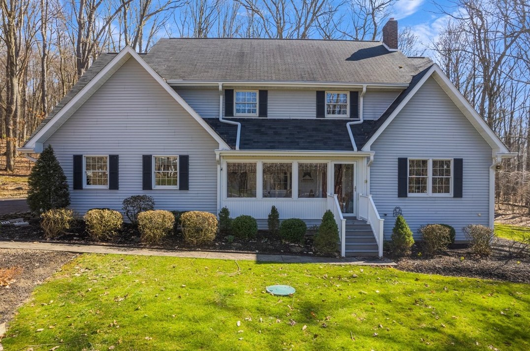 153 Oxford Heights Rd, Somerset, PA 15501