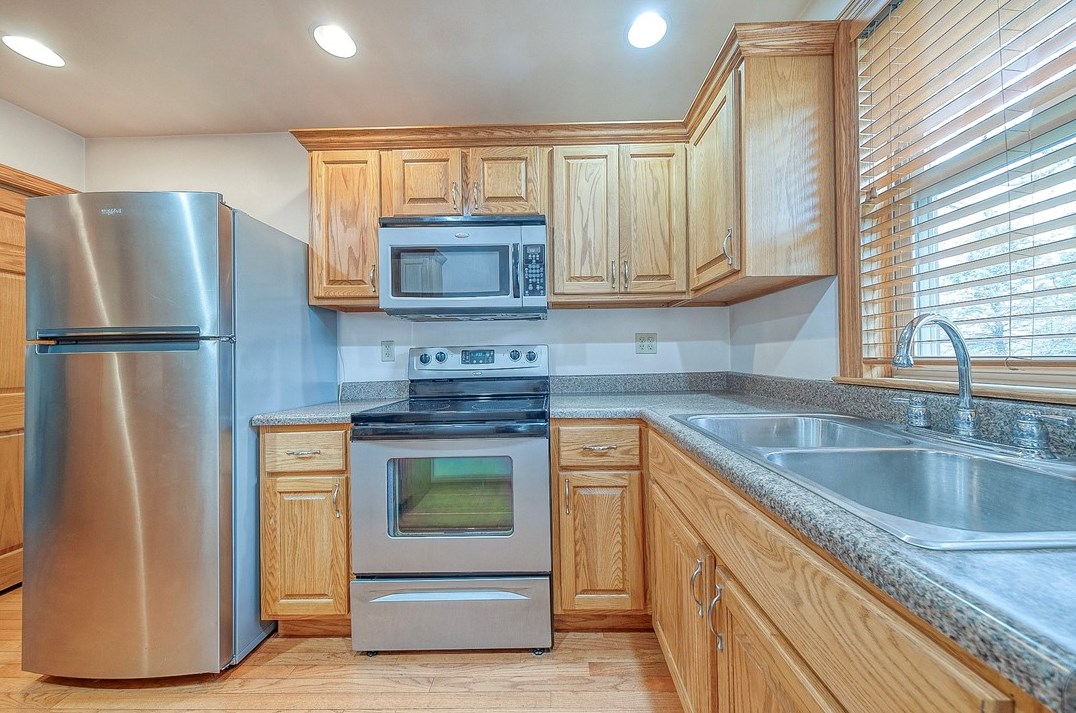 835 14th St, Ambridge, PA 15003