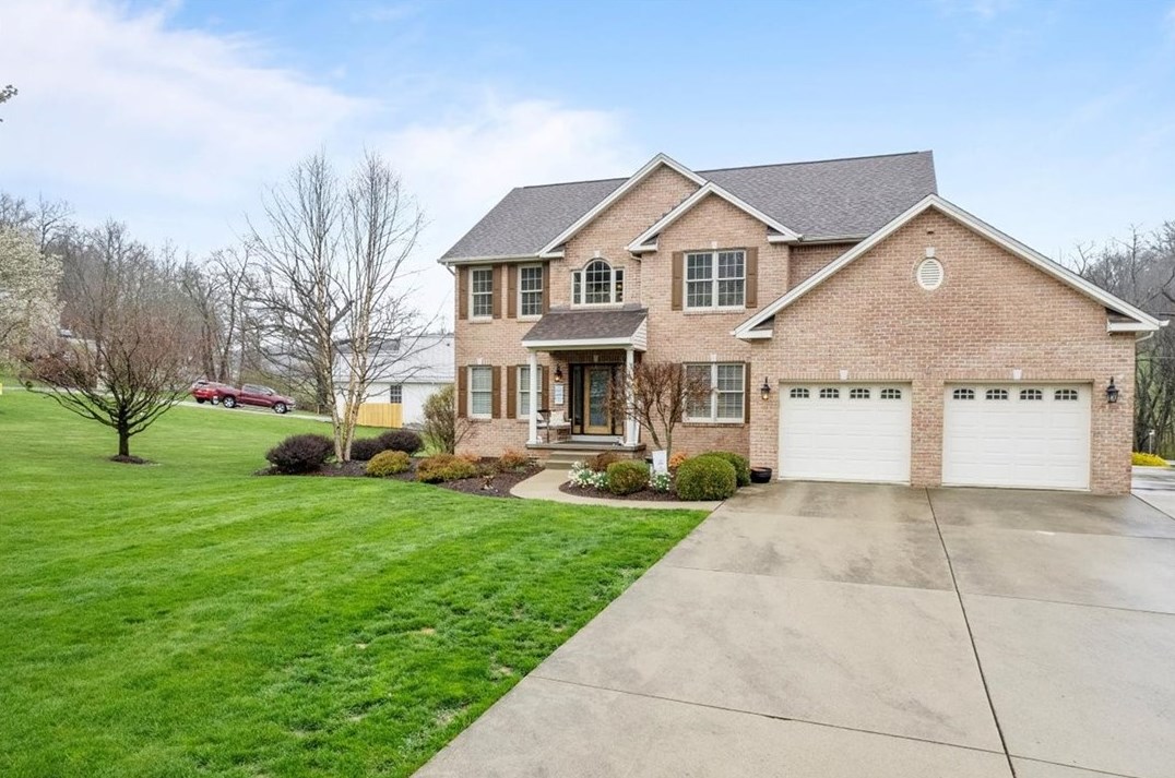 11 Kings Rd, Washington, PA 15301