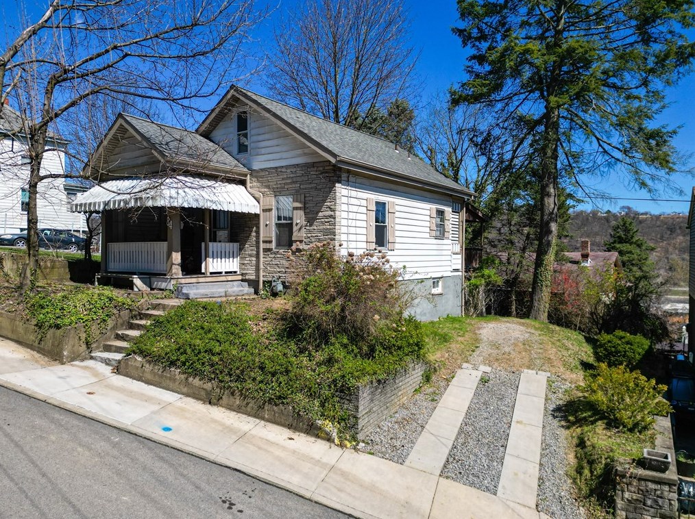 84 High St, Pittsburgh, PA 15223-1949