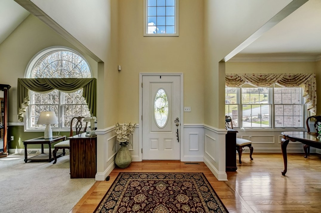 3321 Woodwind Dr, Jefferson Hills, PA 15025