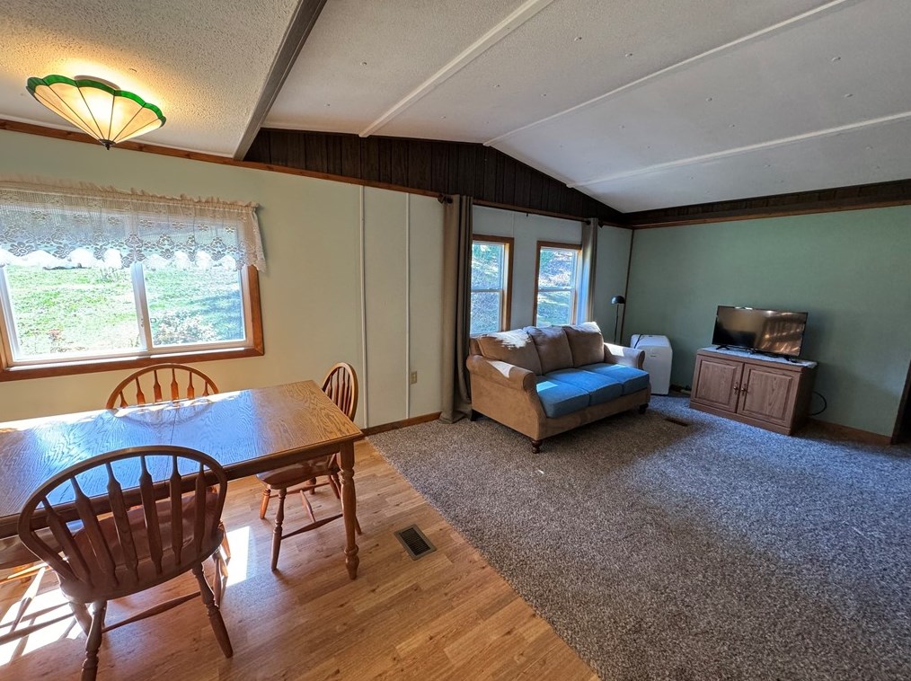 2494 Spaulding Rd, Clymer, PA 15728-8114