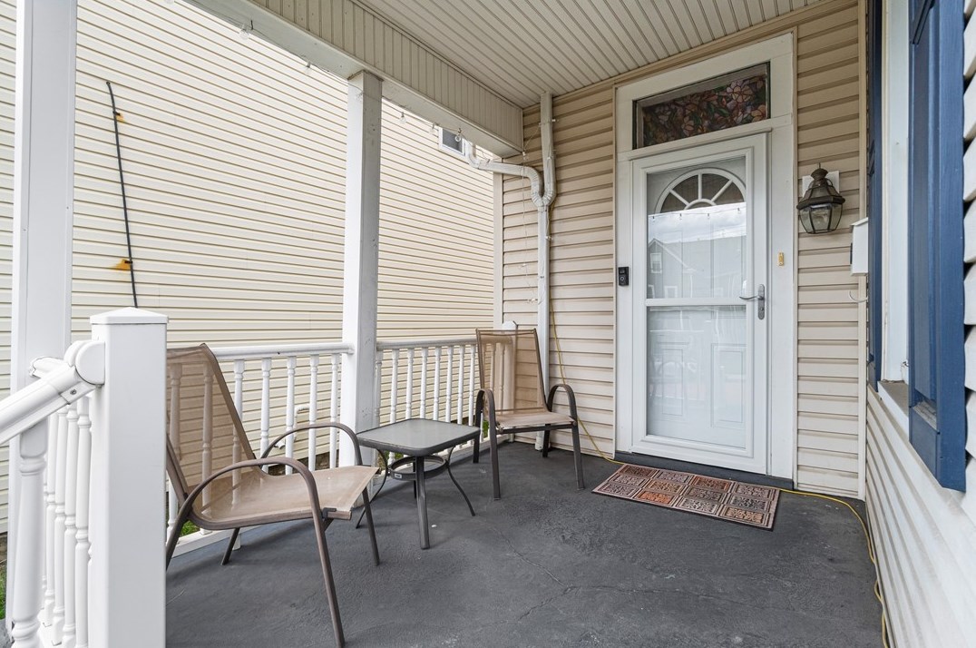 145 Blackhawk St, Pittsburgh PA 15218-2322 exterior