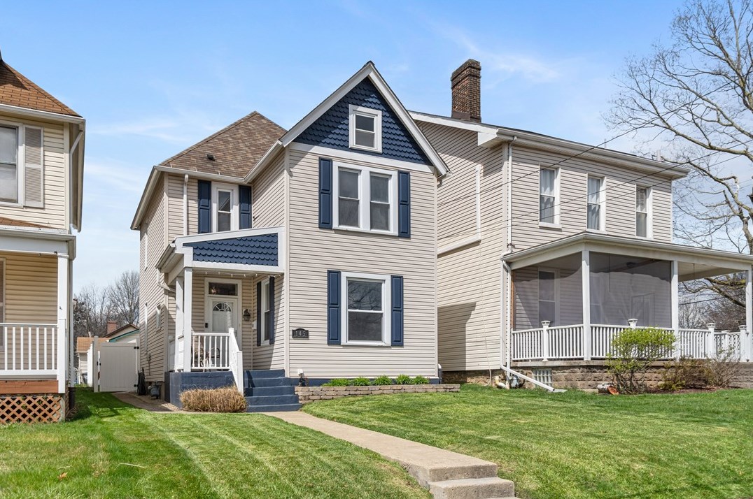 145 Blackhawk St, Pittsburgh, PA 15218-1149