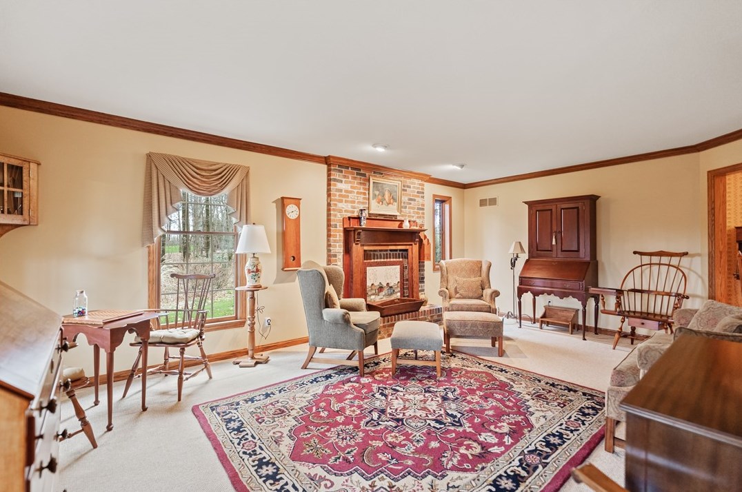 111 Red Brush Trl, Harmony PA  16037-8223 exterior