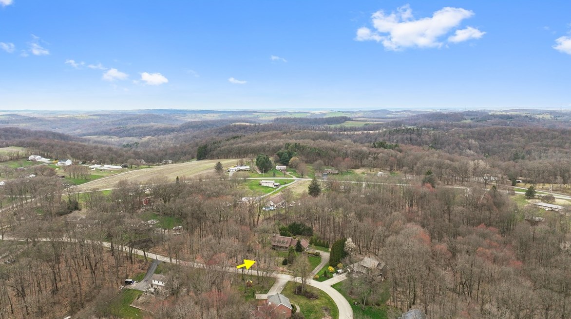 111 Red Brush Trl, Harmony PA  16037-8223 exterior