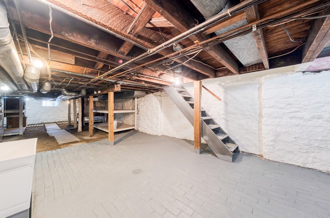 1509 Hatteras St, Pittsburgh PA 15212-4353 exterior