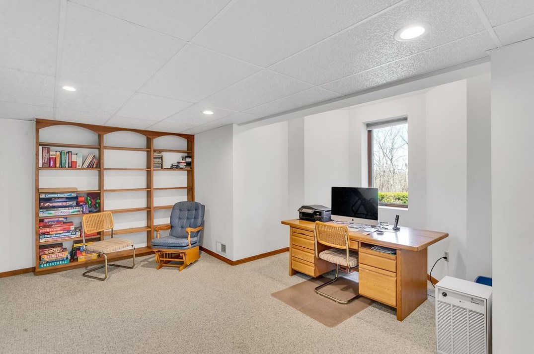 1030 Lexington Dr, Export PA 15632-9022 exterior