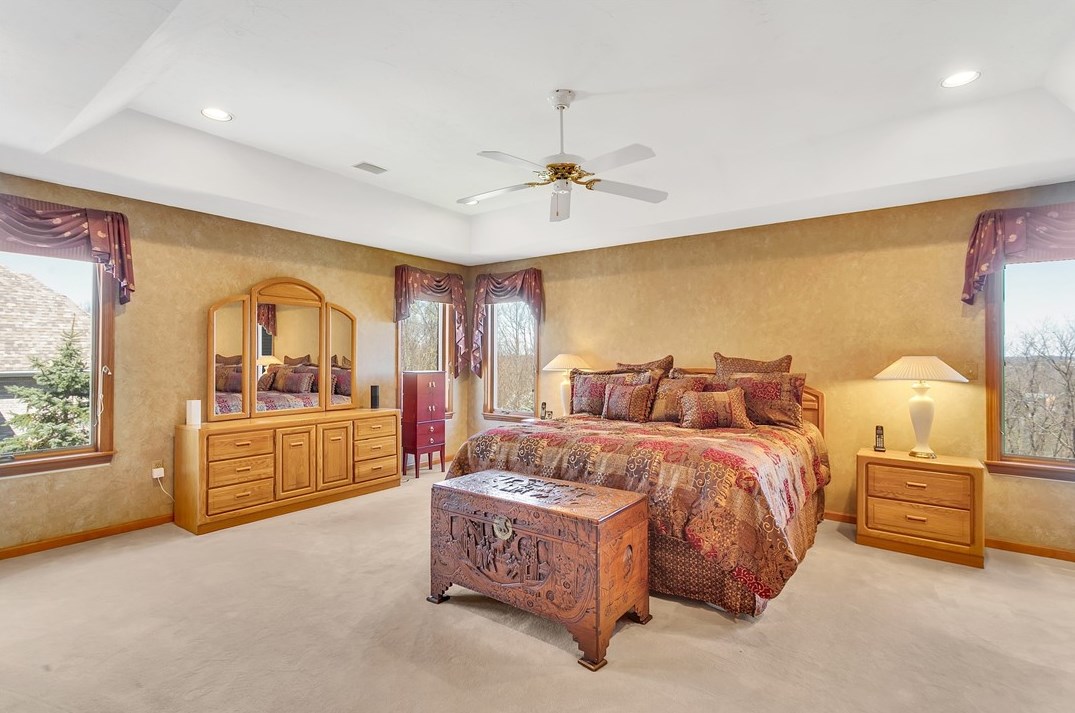 1030 Lexington Dr, Export PA 15632-9022 exterior