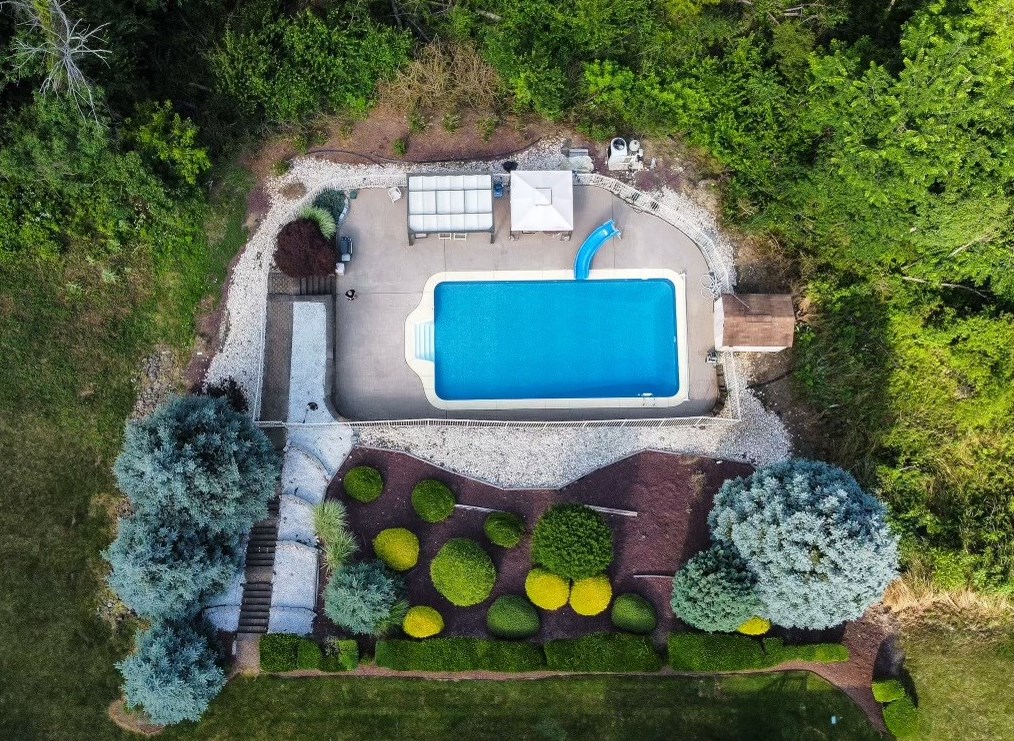 1030 Lexington Dr, Export PA 15632-9022 exterior