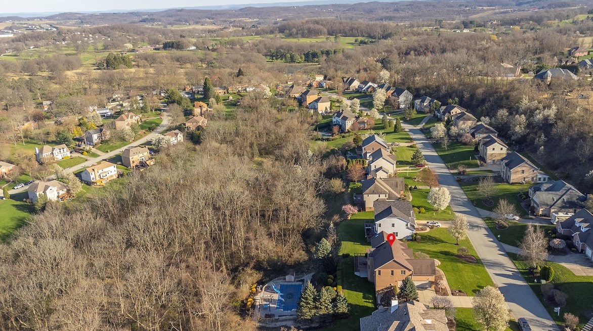 1030 Lexington Dr, Export PA 15632-9022 exterior