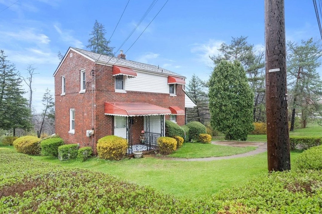 225 Maryland Ave, North Versailles, PA 15137-1623