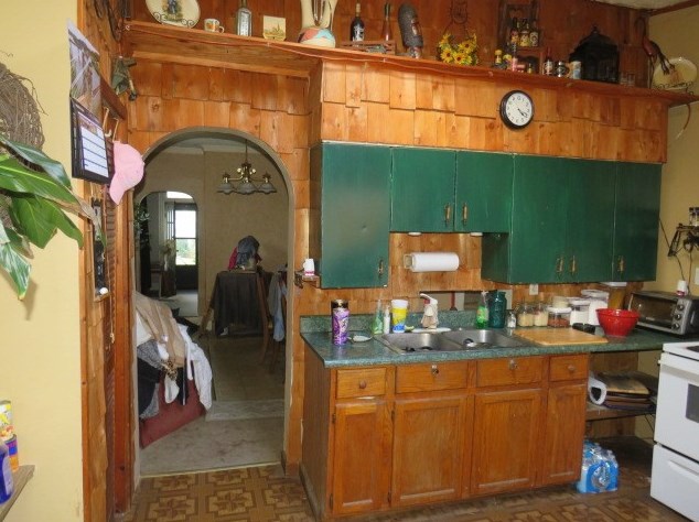 716 5 St, Beaver Falls PA 15010-2972 exterior