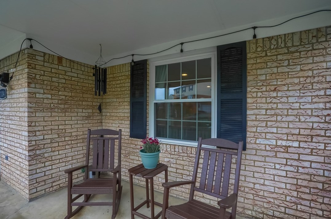 114 Lammert Dr, Glenshaw, PA 15116-1137