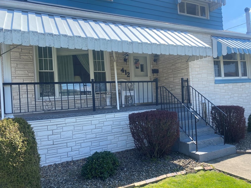 412 2nd Ave, Beaver Falls, PA 15010-4806