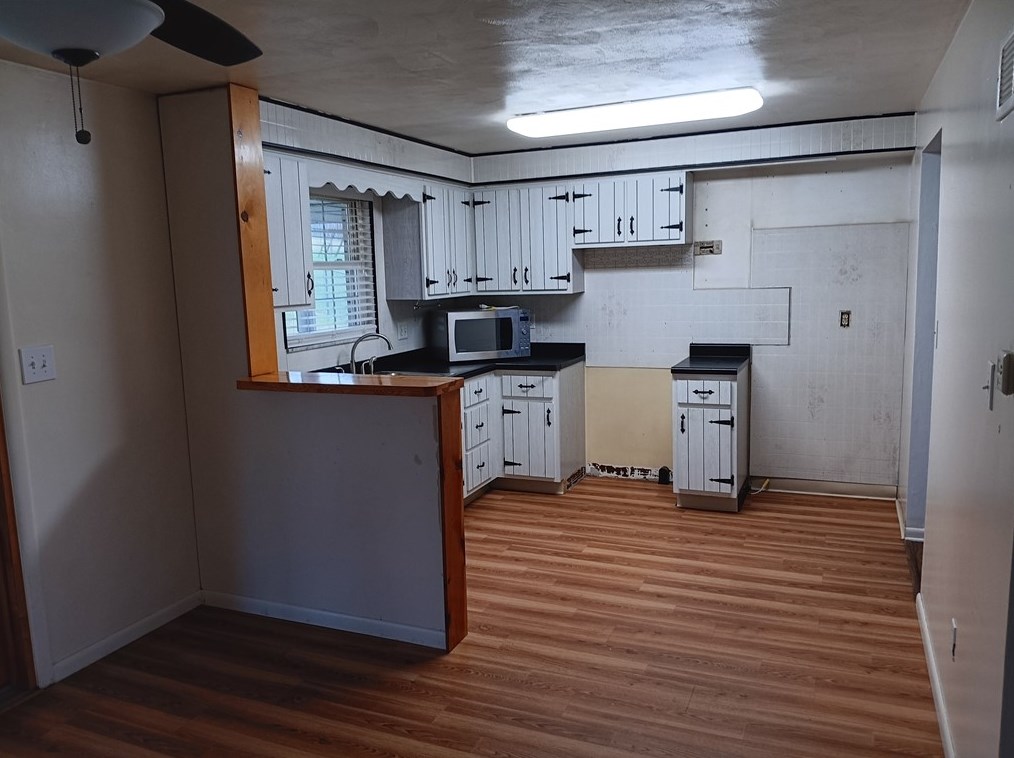 2205 Robert St, North Huntingdon, PA 15642