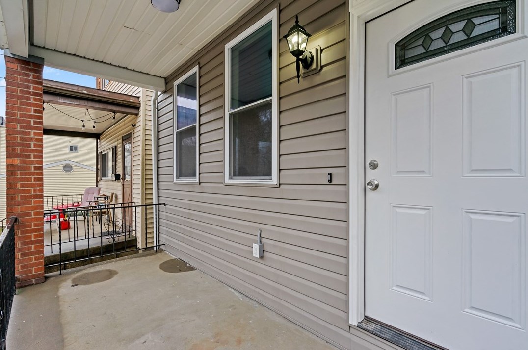 1032 Grand Ave, Pittsburgh, PA 15212-2439